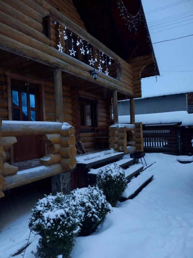 Затишний Будиночок Bukovets ภายนอก รูปภาพ