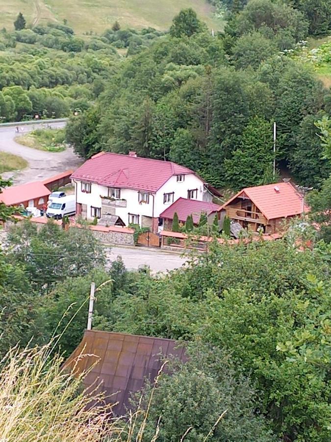 Затишний Будиночок Bukovets ภายนอก รูปภาพ